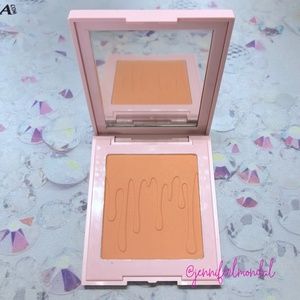 😍NWT Kitten Baby Blush by Kylie!😍